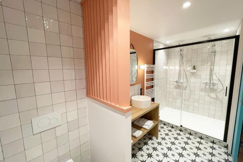Chambre Majorelle - Rdc - Plage 50M - Rue Gratuite Saint-Malo Exterior photo